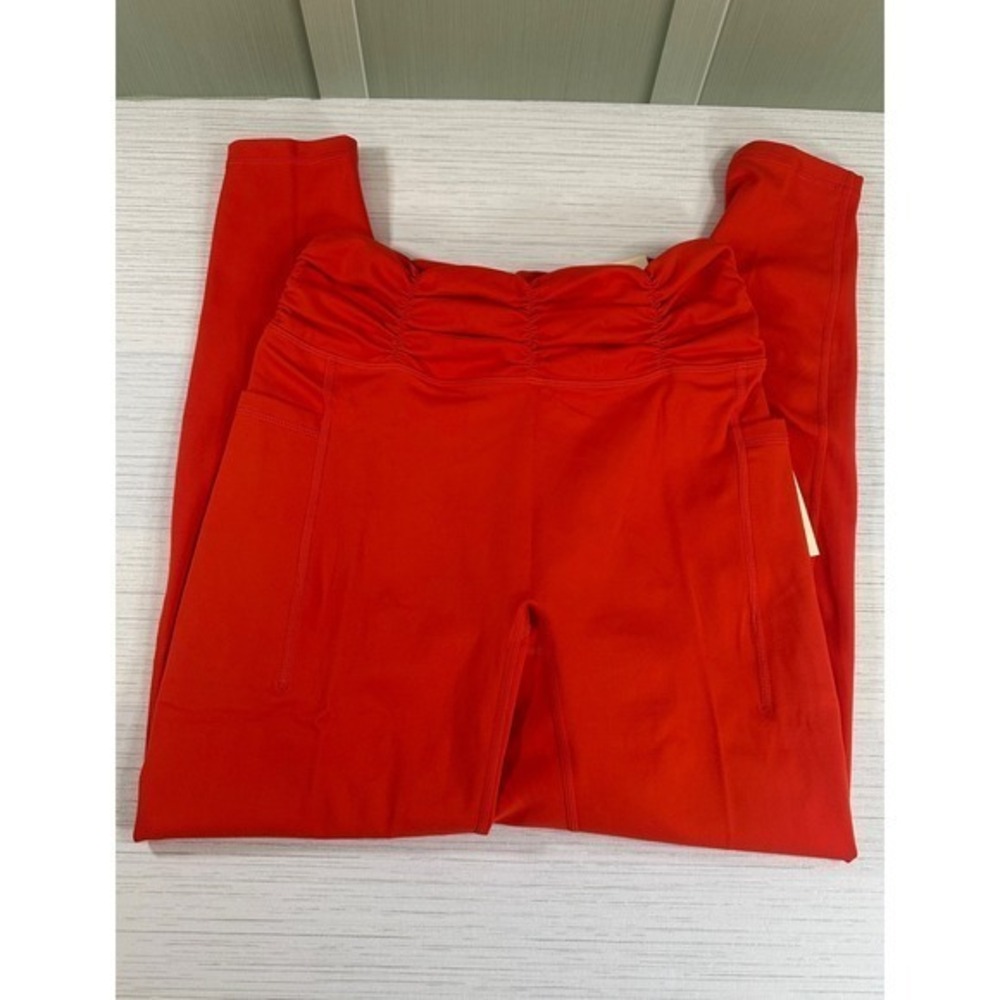 Blogilates Women's XL Ruched Waist Leggings Red High Waisted Side Pockets NWT - Picture 5 of 6